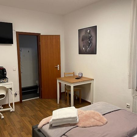 Hotel Kronenhof & Gaststaette Zum Fehling Юліх Екстер'єр фото